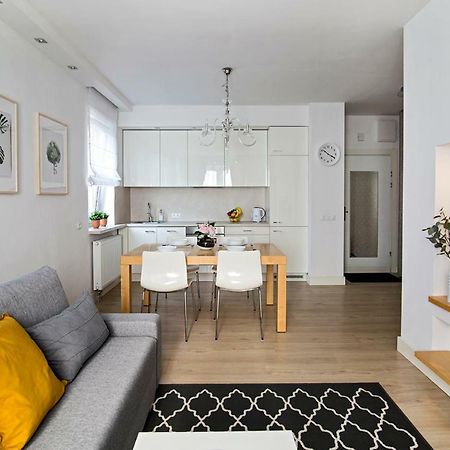 Nadwislanska Apartment Warsaw Exterior photo